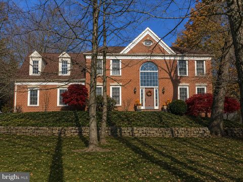 Homes For Sale - 4701 Rock Ledge Drive<br/> HARRISBURG, PA 17110