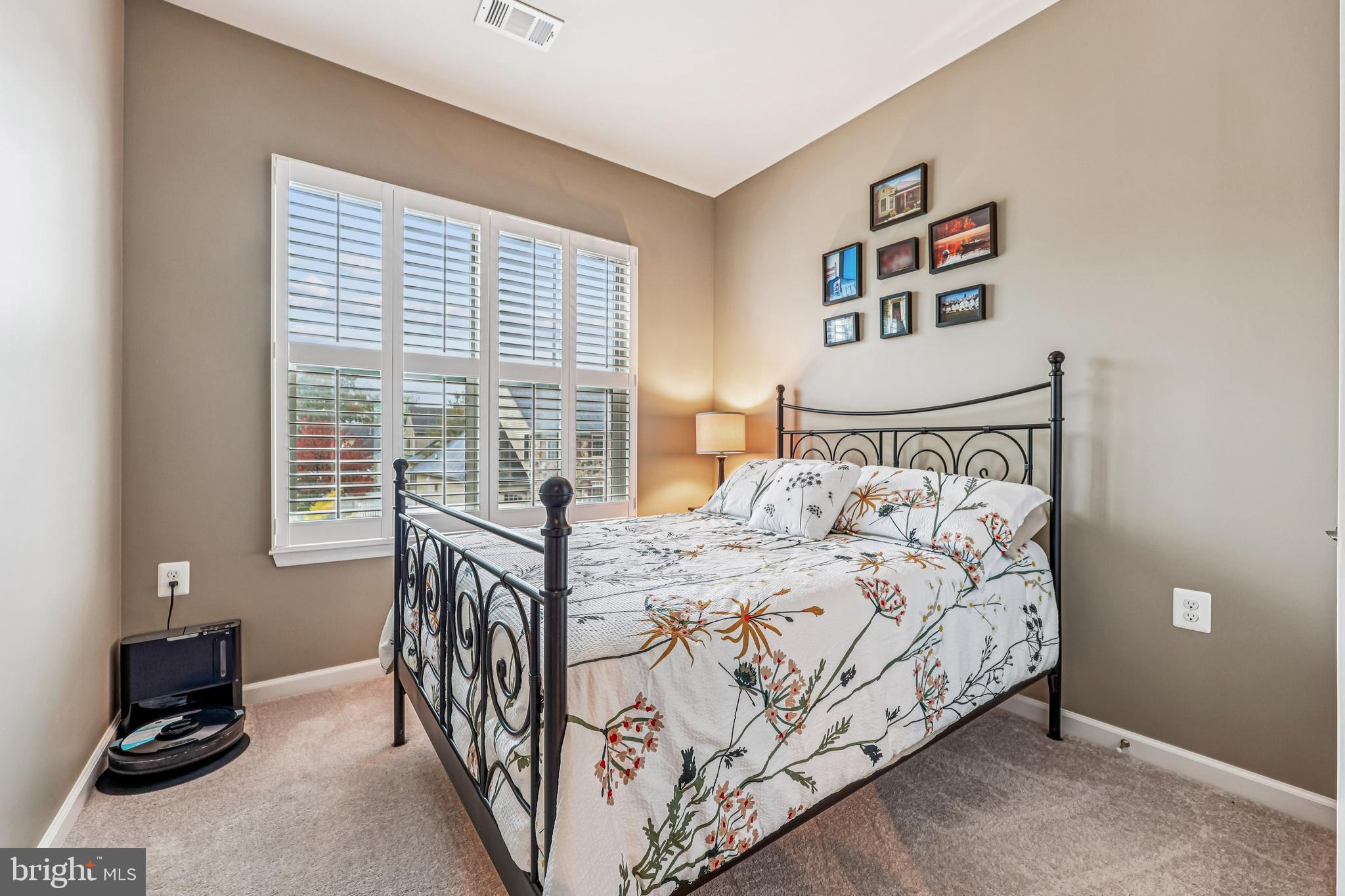 WORMANS MILL - Residential