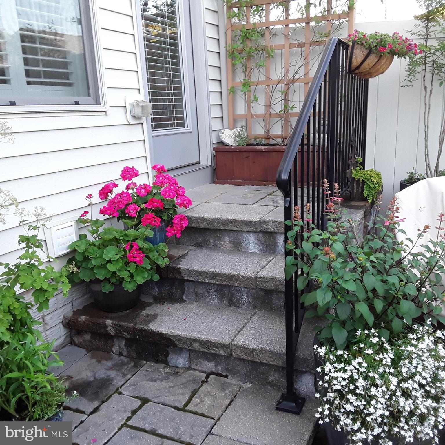 WORMANS MILL - Residential