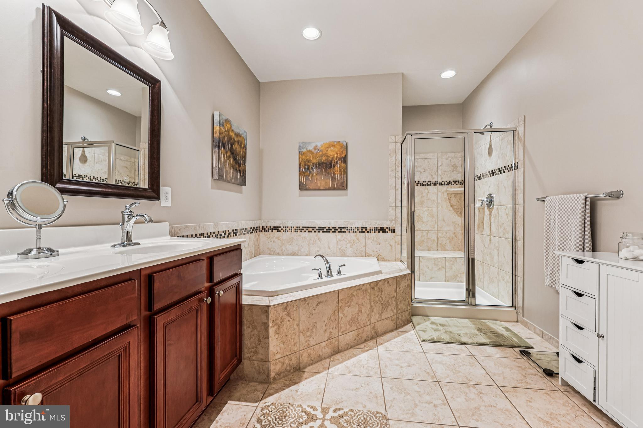 WORMANS MILL - Residential