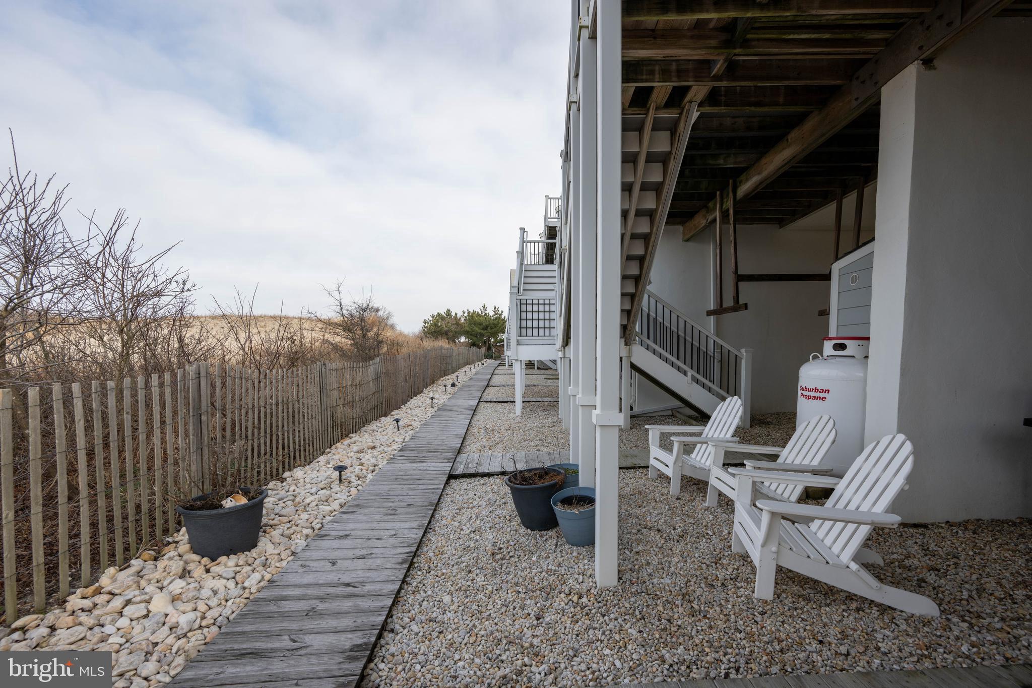 SEASIDE VILLAS - Residential