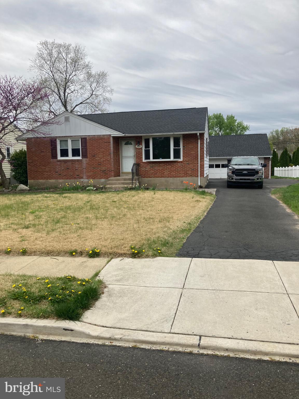 FAIR HILLS - Residential