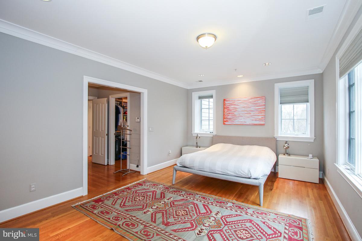 WEST CHEVY CHASE HEIGHTS - Residential