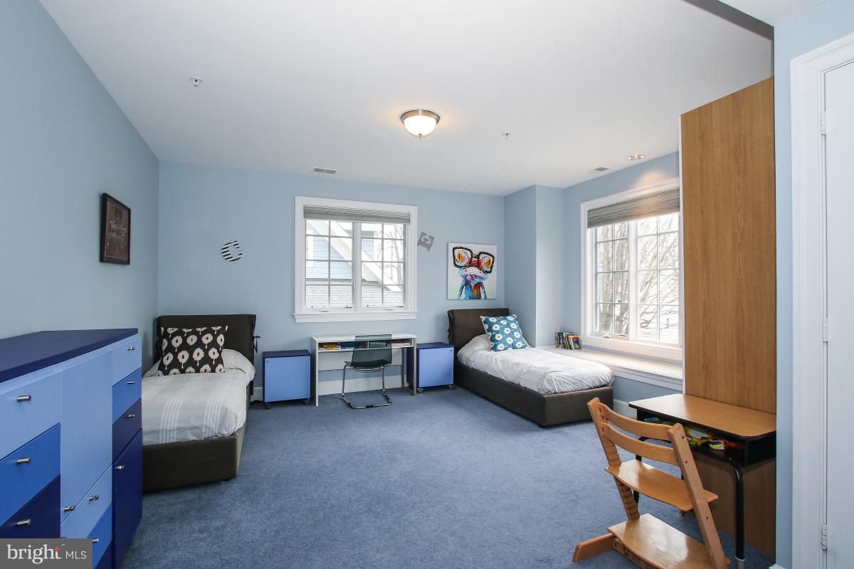 WEST CHEVY CHASE HEIGHTS - Residential