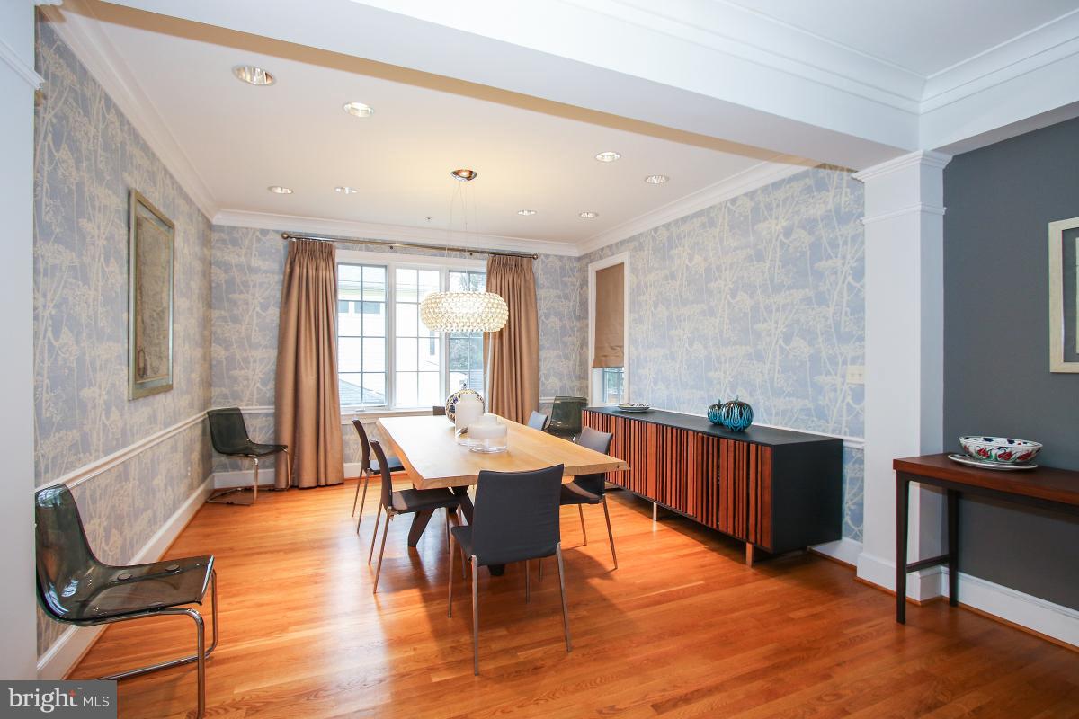 WEST CHEVY CHASE HEIGHTS - Residential