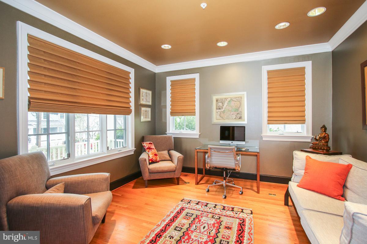 WEST CHEVY CHASE HEIGHTS - Residential