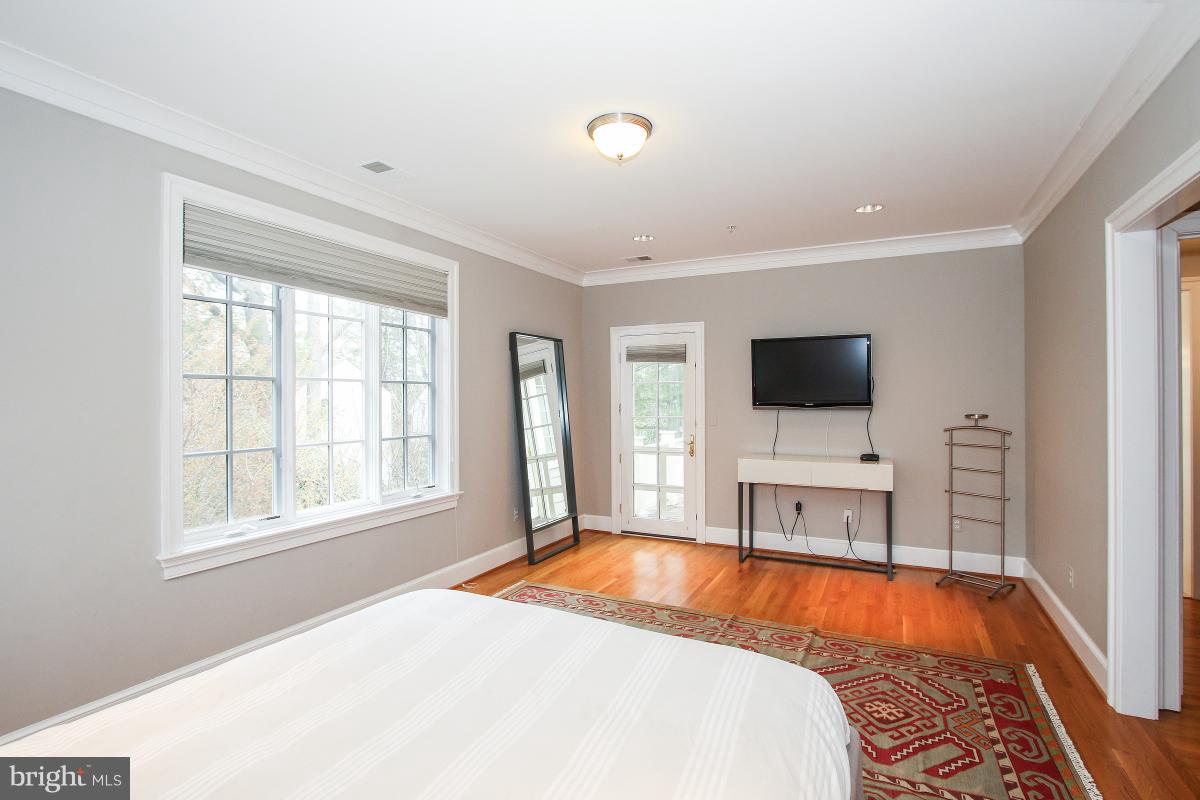 WEST CHEVY CHASE HEIGHTS - Residential