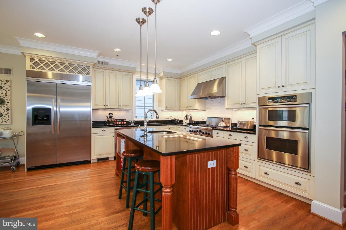 WEST CHEVY CHASE HEIGHTS - Residential