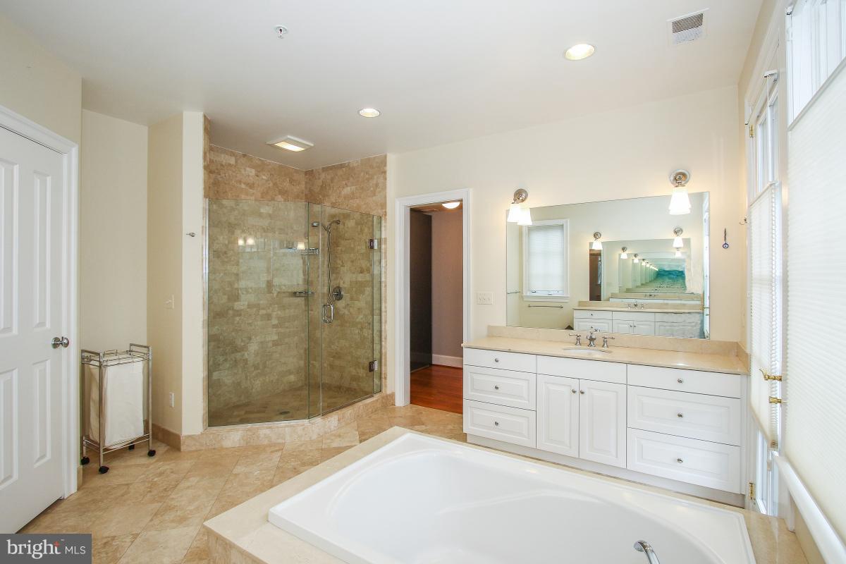 WEST CHEVY CHASE HEIGHTS - Residential