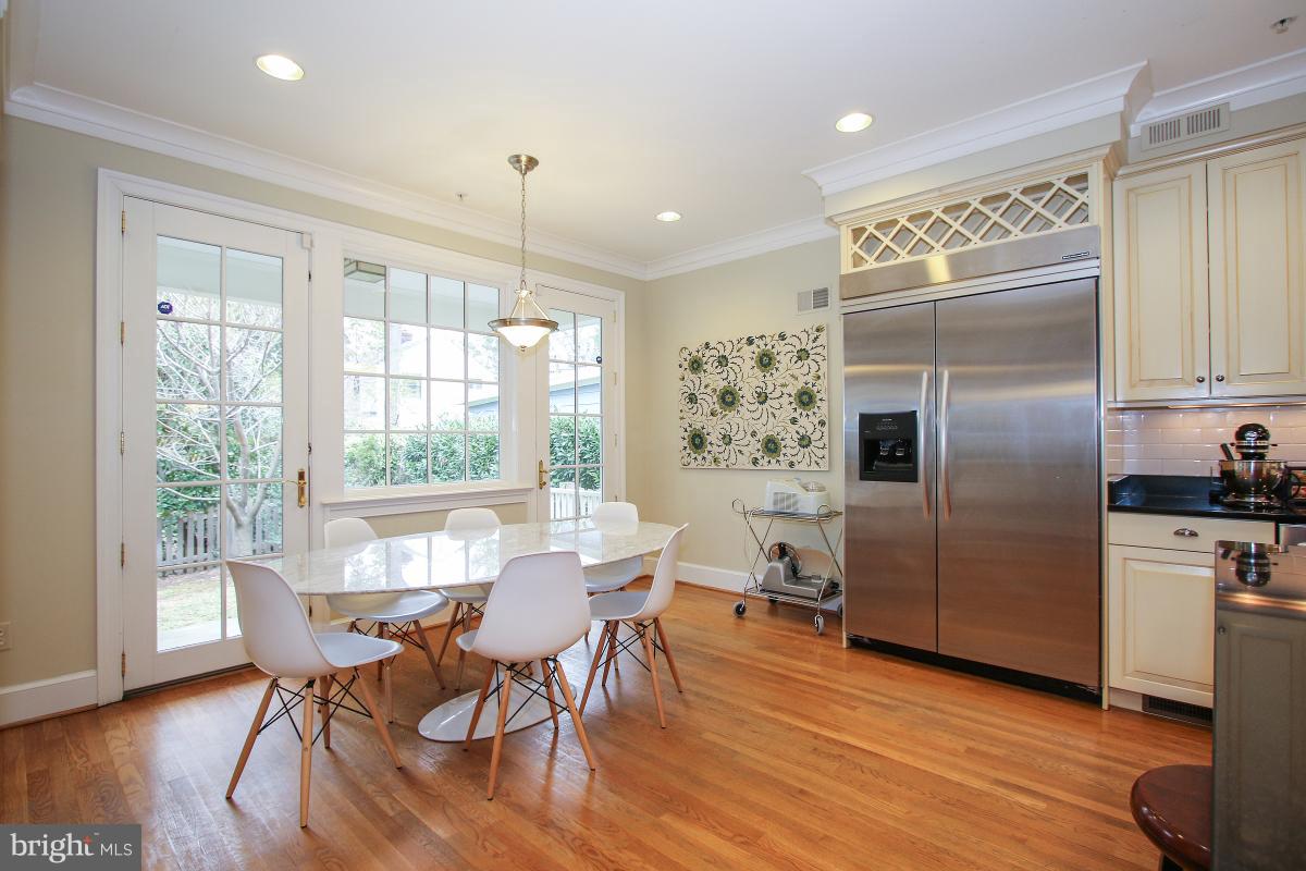 WEST CHEVY CHASE HEIGHTS - Residential