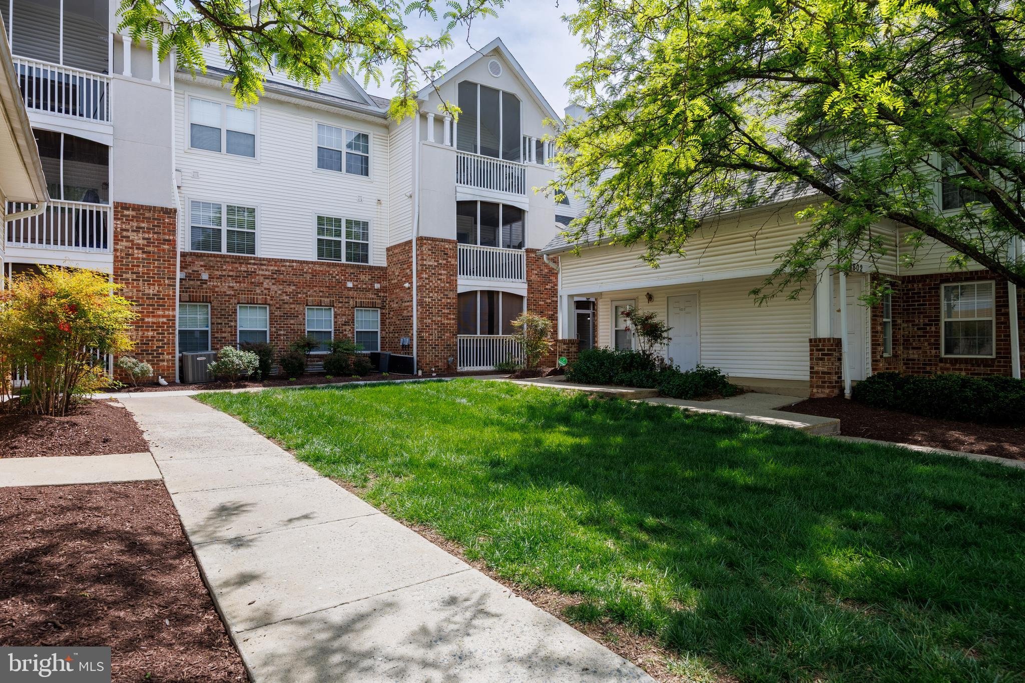GREENBELT LAKE - Residential