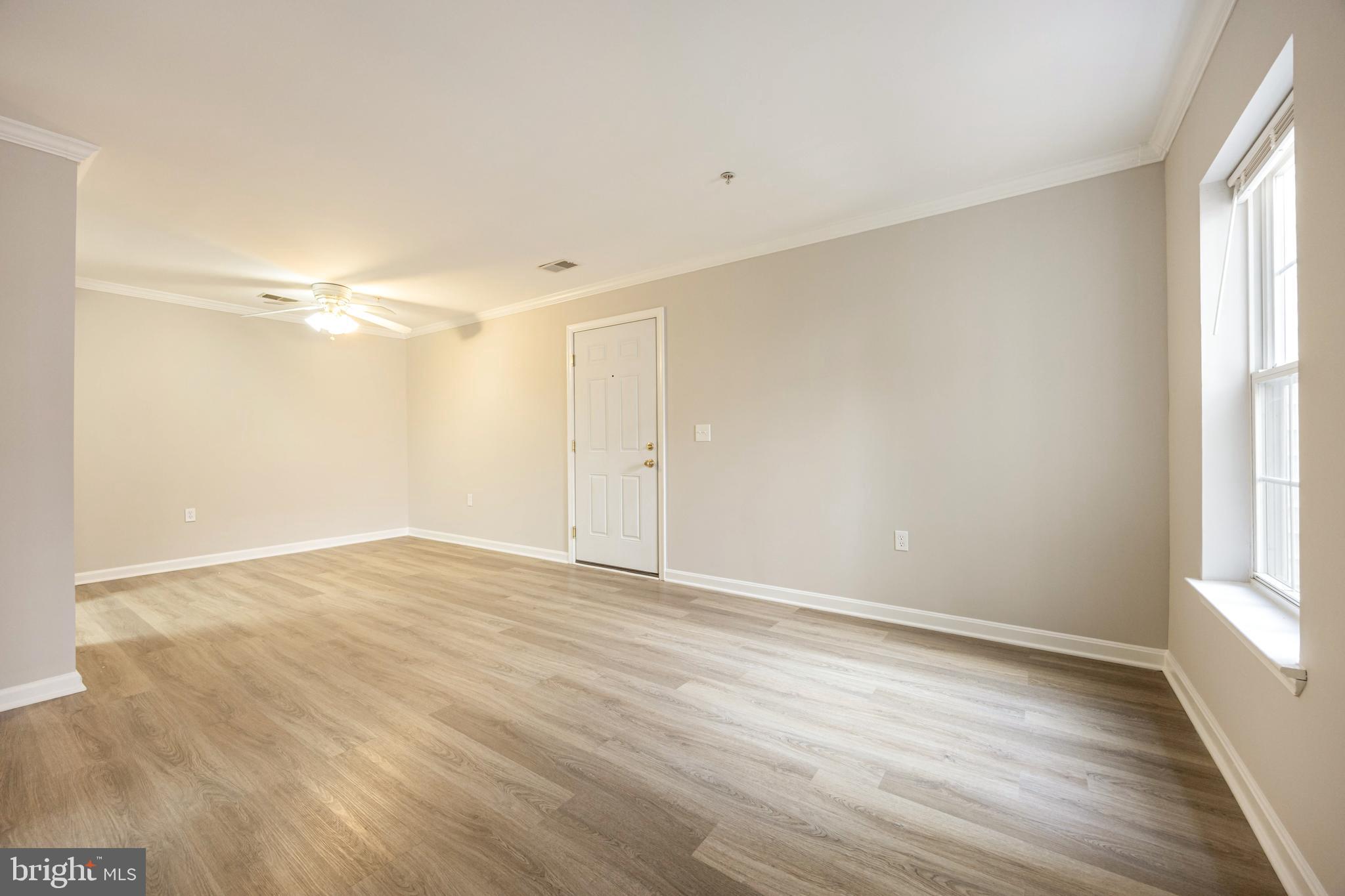 GREENBELT LAKE - Residential