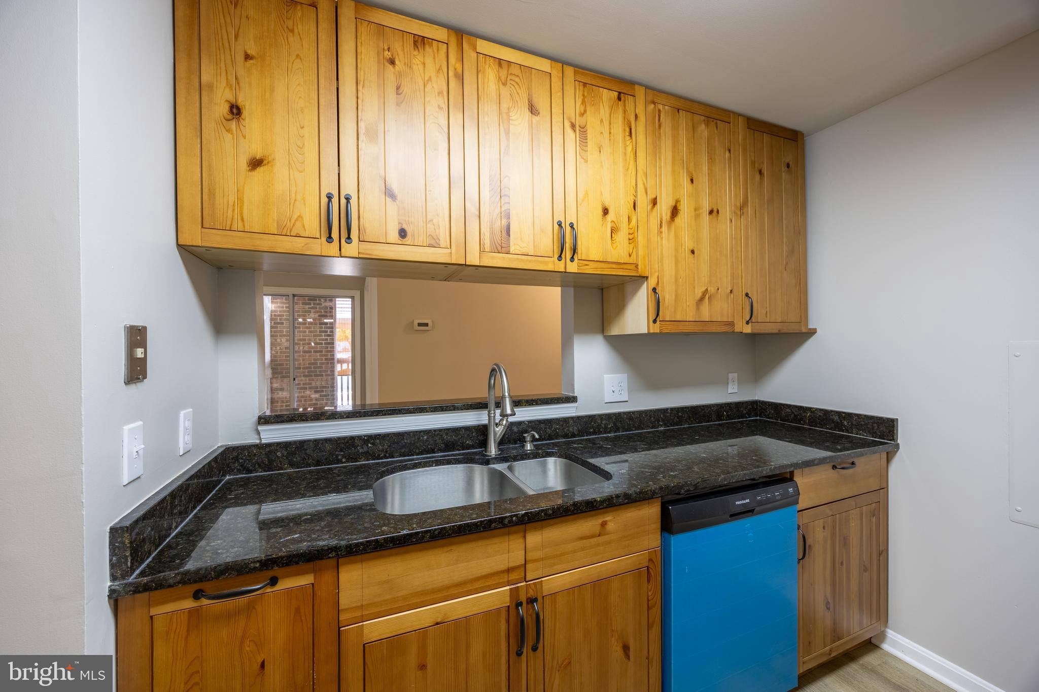 GREENBELT LAKE - Residential