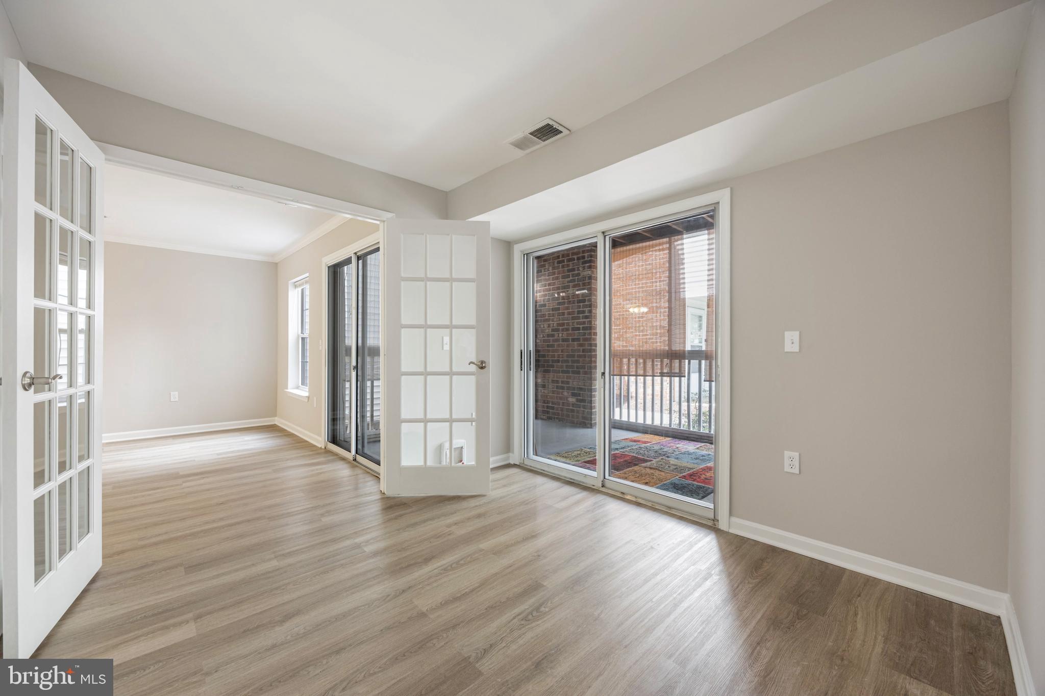 GREENBELT LAKE - Residential