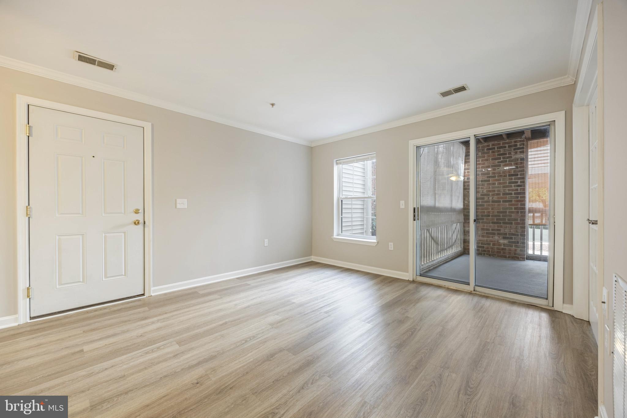 GREENBELT LAKE - Residential