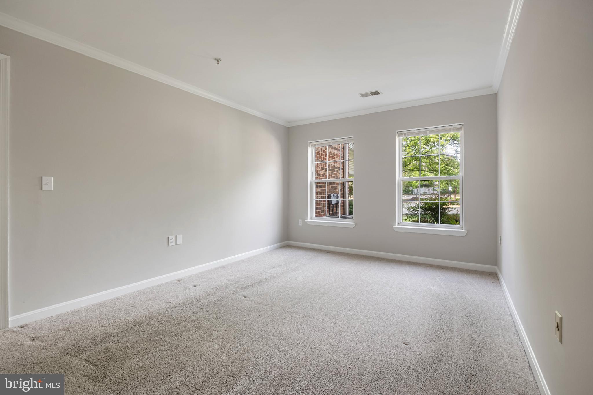 GREENBELT LAKE - Residential