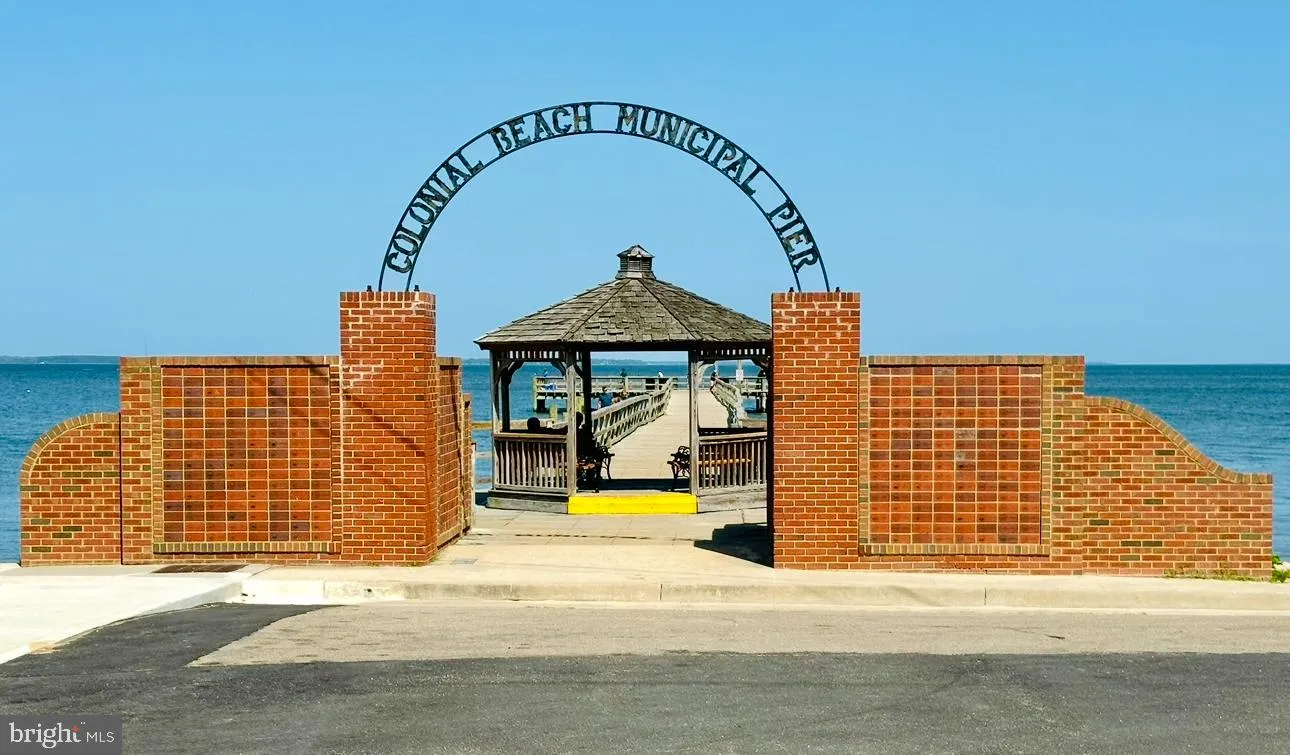 Colonial Beach, Virginia 22443, United States, 4 Bedrooms Bedrooms, ,3 BathroomsBathrooms,Residential,Active,122440