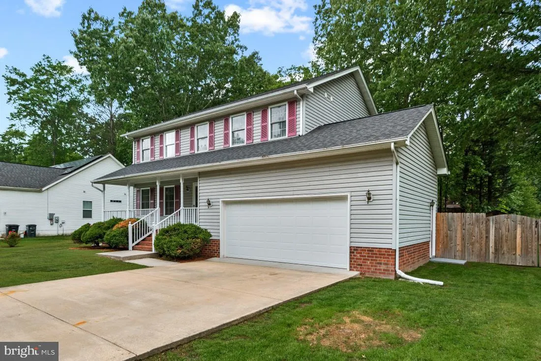 Colonial Beach, Virginia 22443, United States, 4 Bedrooms Bedrooms, ,3 BathroomsBathrooms,Residential,Active,122440