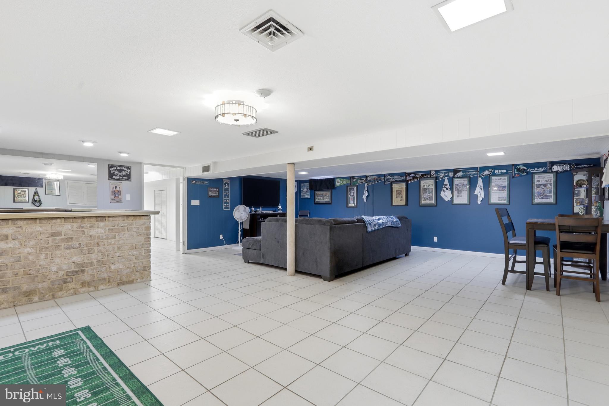 WESTWOOD HEIGHTS - Residential