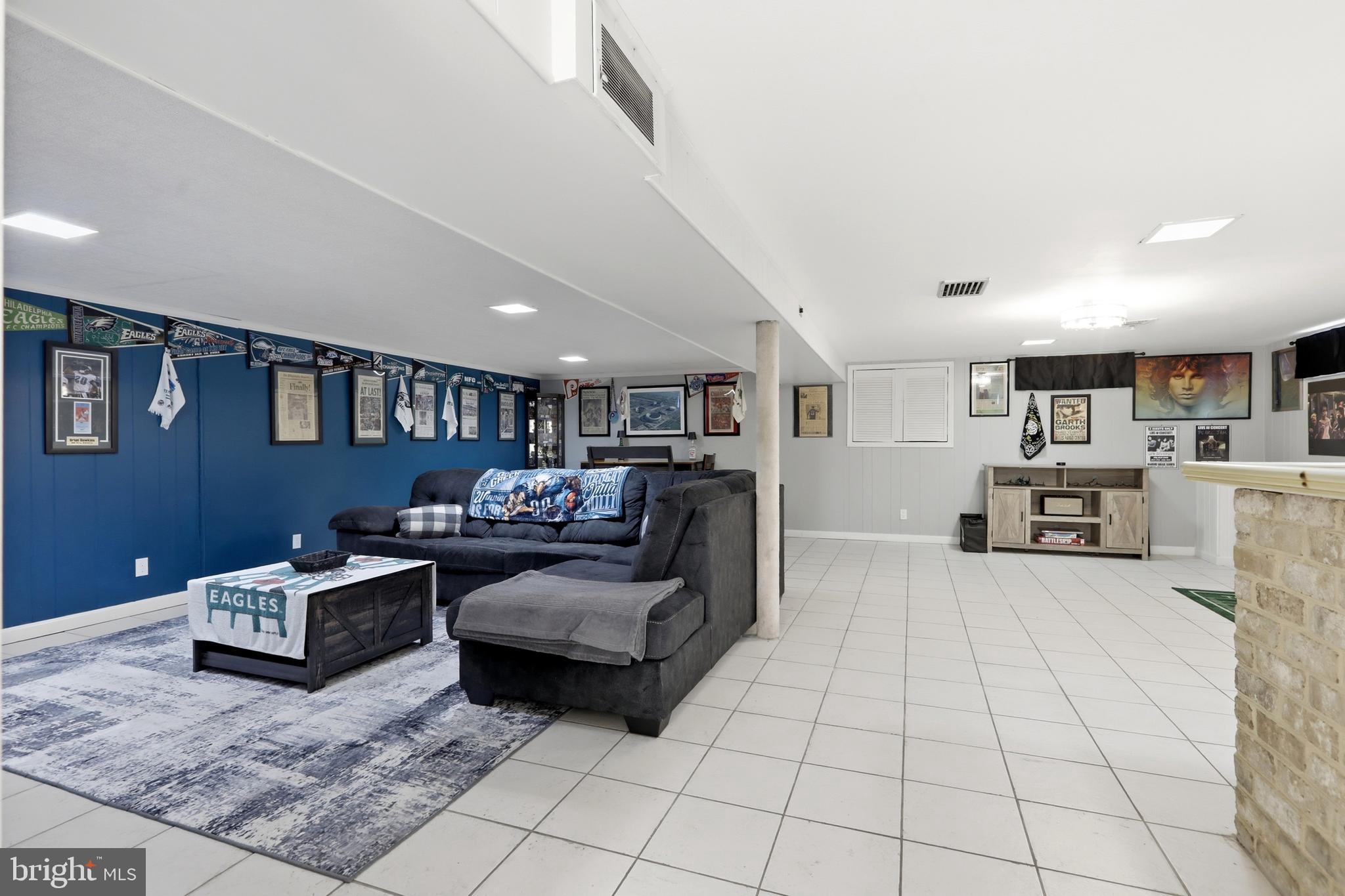 WESTWOOD HEIGHTS - Residential