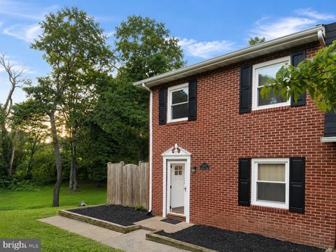 Townhouse For Sale - 4517 Appledale Court<br/> Fauquier County, MARSHALL, VA 20115