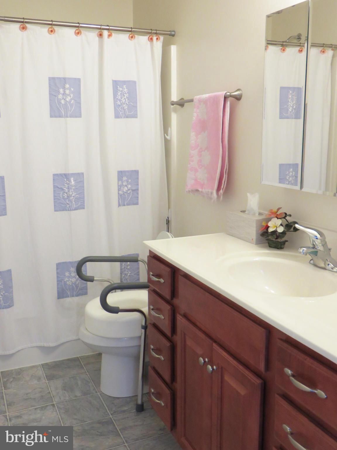 VILLAGES AT WILDEWOOD - Residential