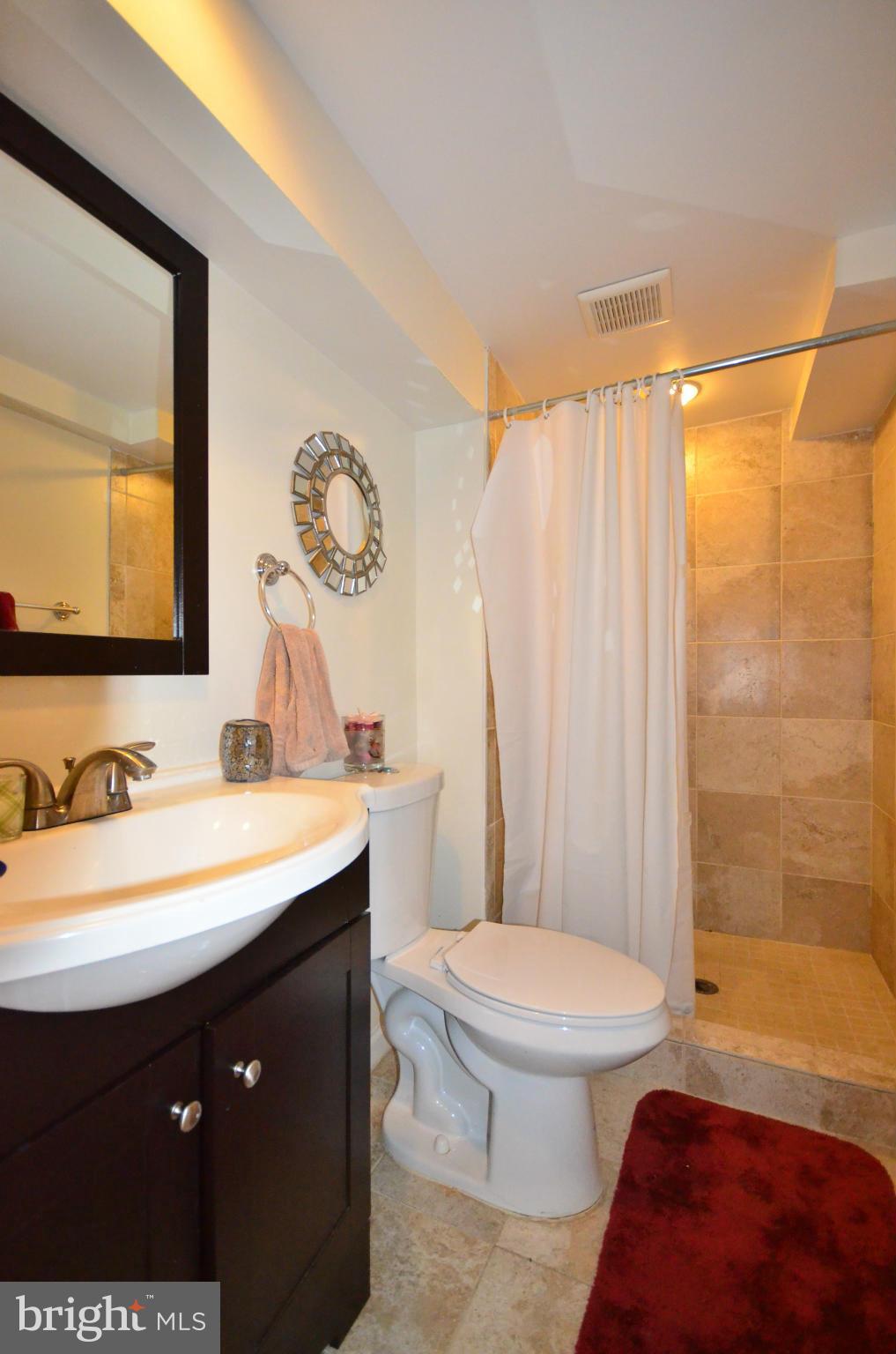 FEDERAL HILL HISTORIC DISTRICT - Residential Lease