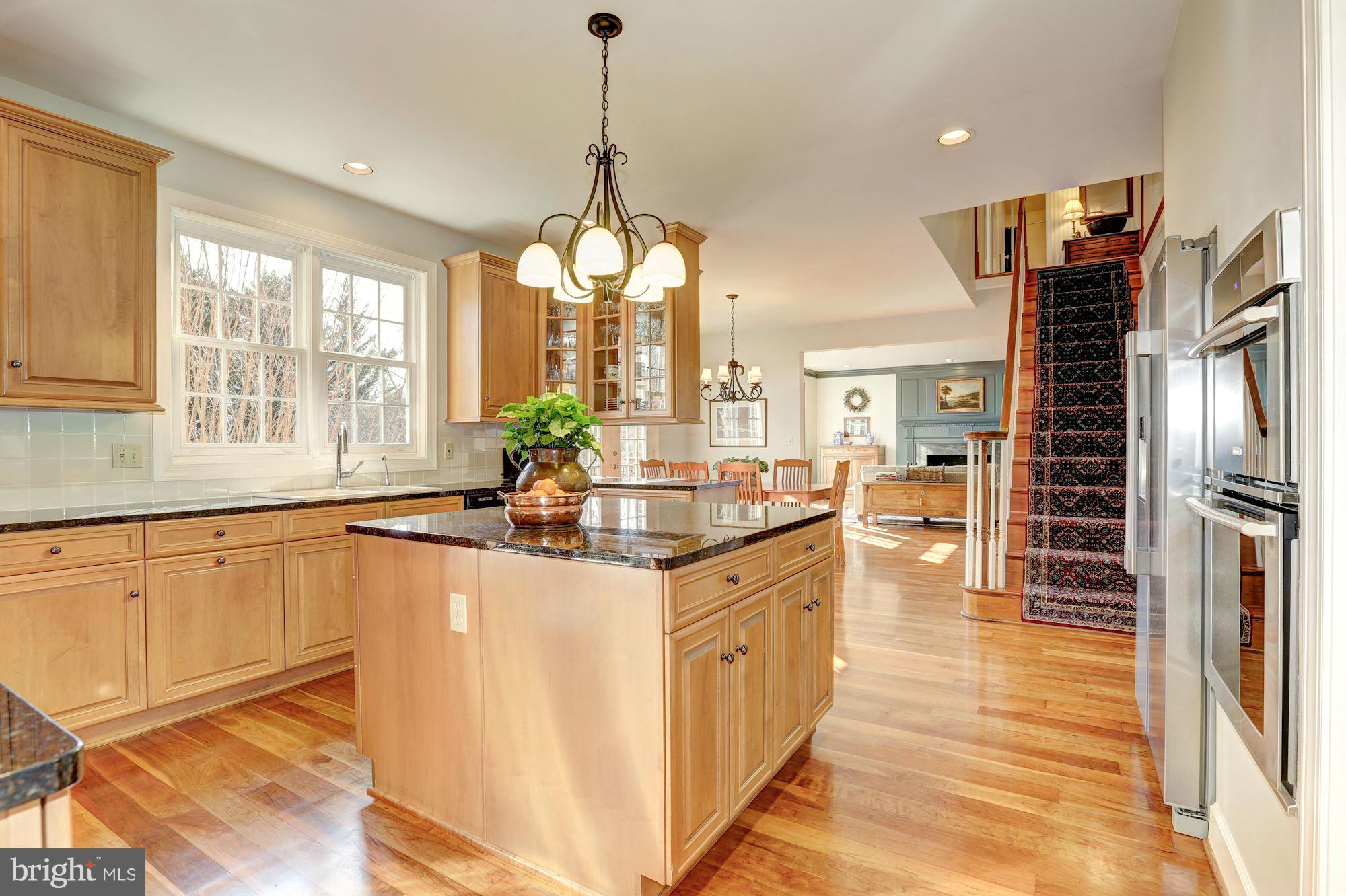 RIVER FALLS - Residential