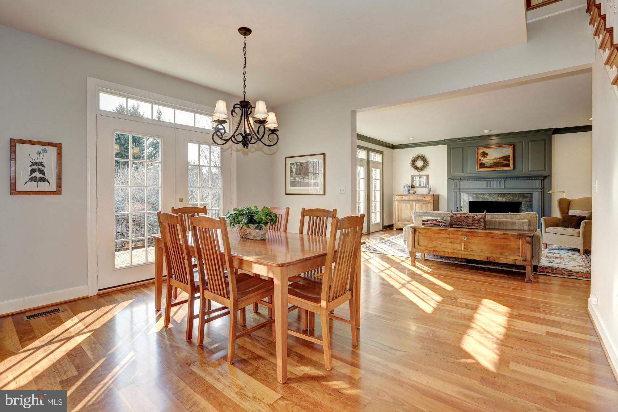 RIVER FALLS - Residential