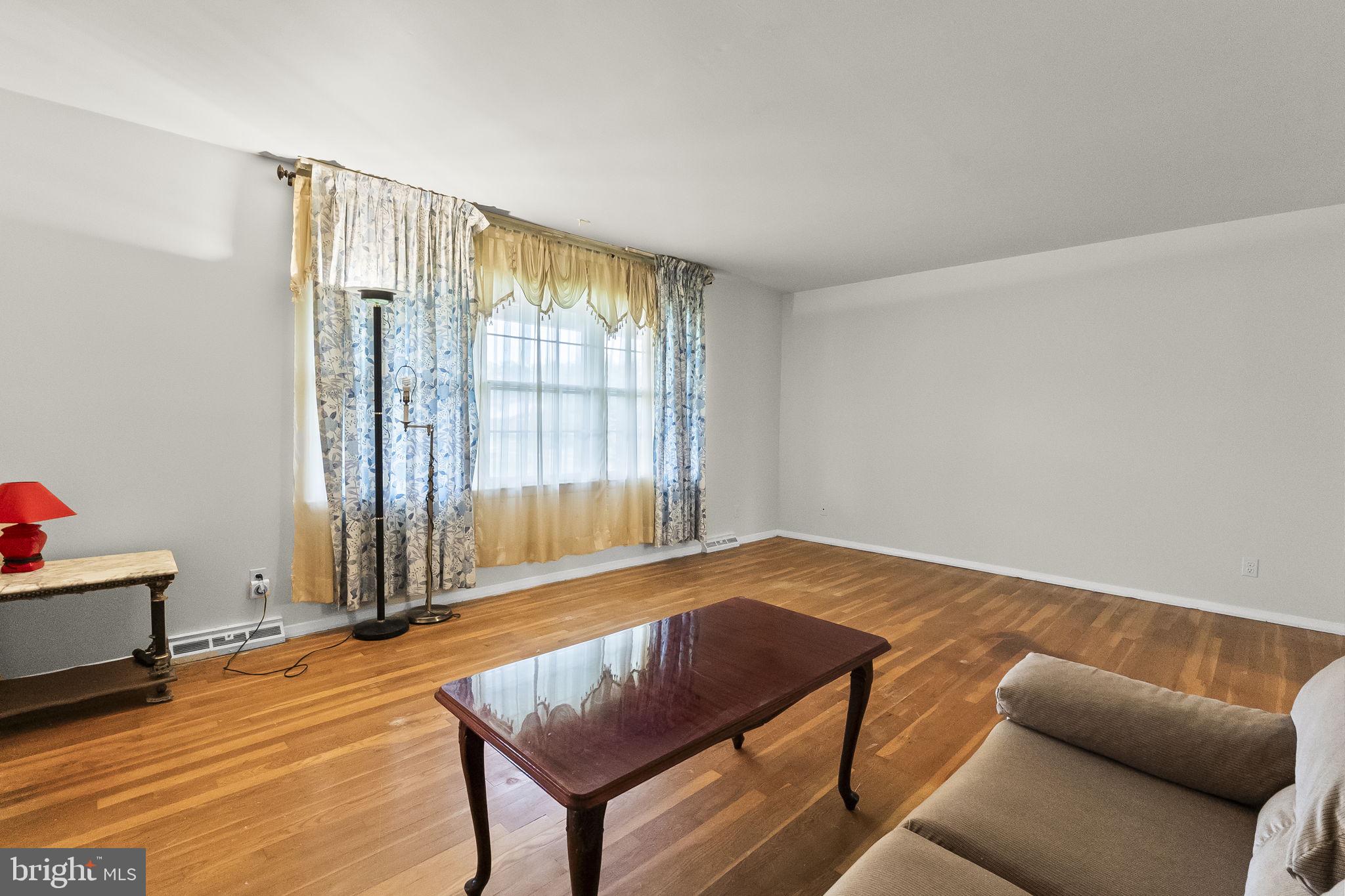 MERRYMOUNT - Residential