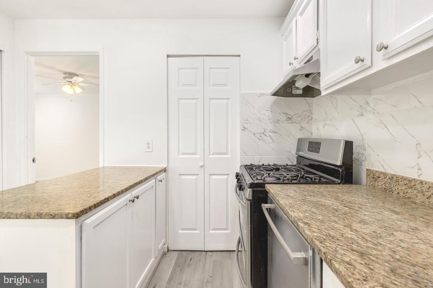 TIMBERLANE VILLAGE GARDEN CONDOMINIUMS - Residential