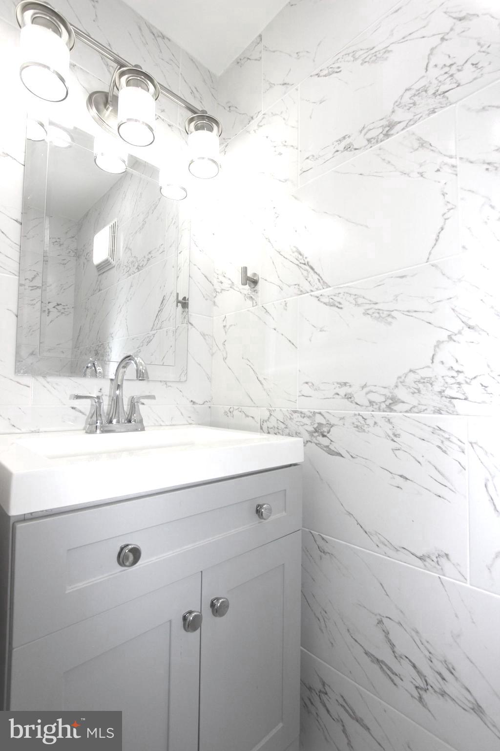 TIMBERLANE VILLAGE GARDEN CONDOMINIUMS - Residential