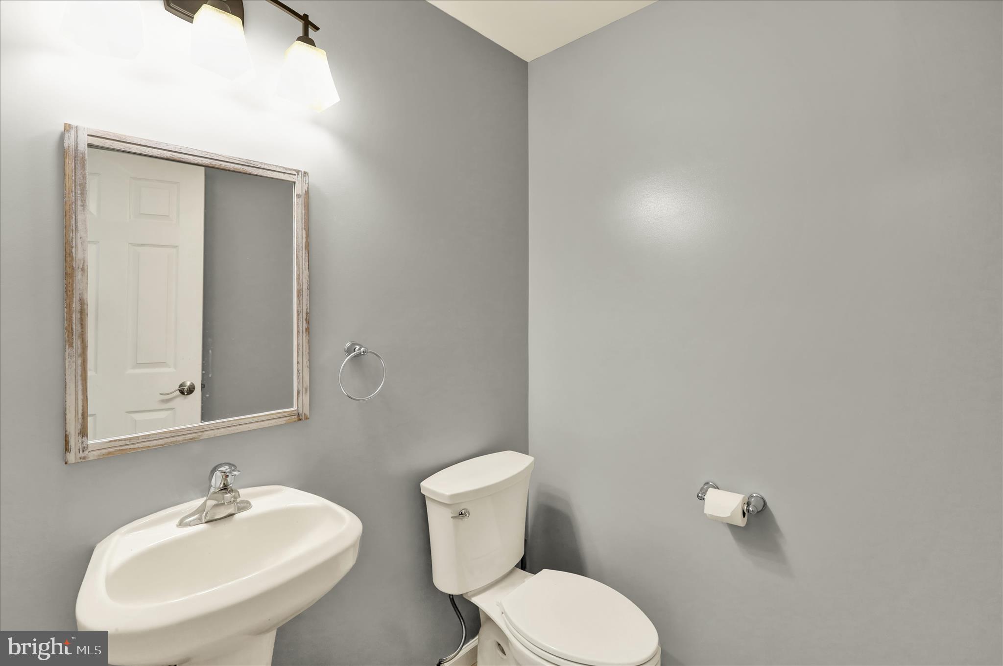 CASTLETON - Residential