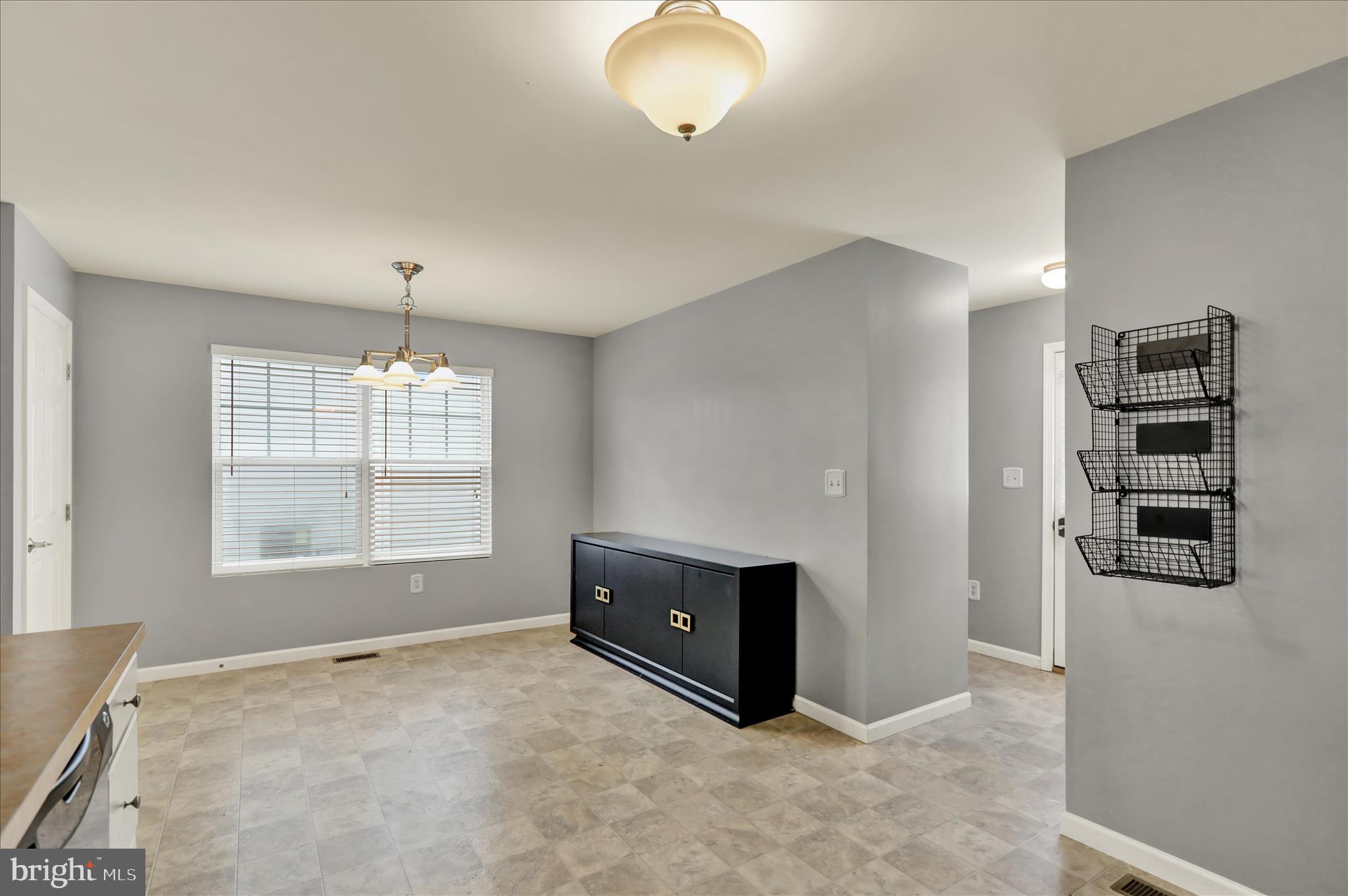 CASTLETON - Residential