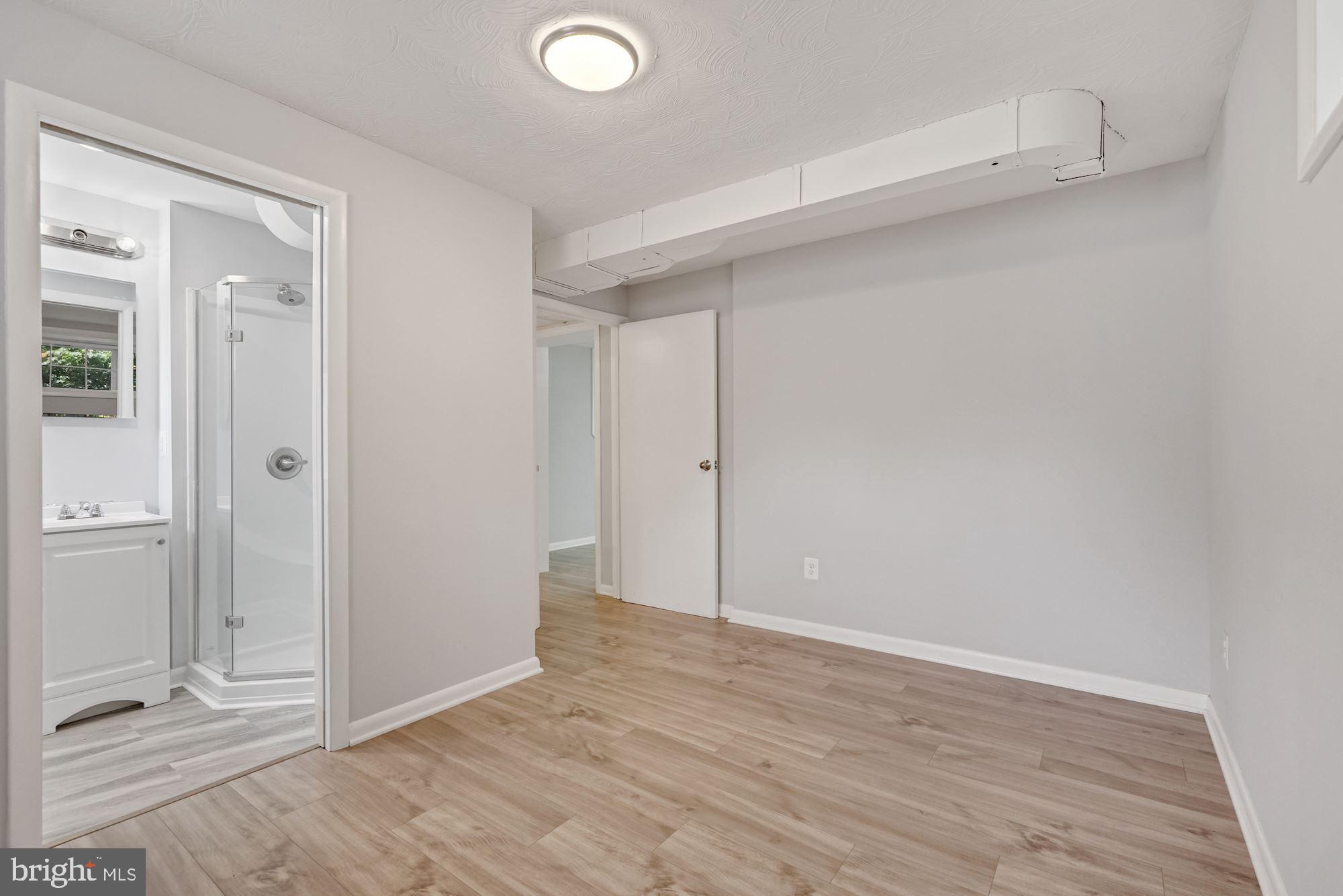 BETHESDA OVERLOOK - Residential Lease