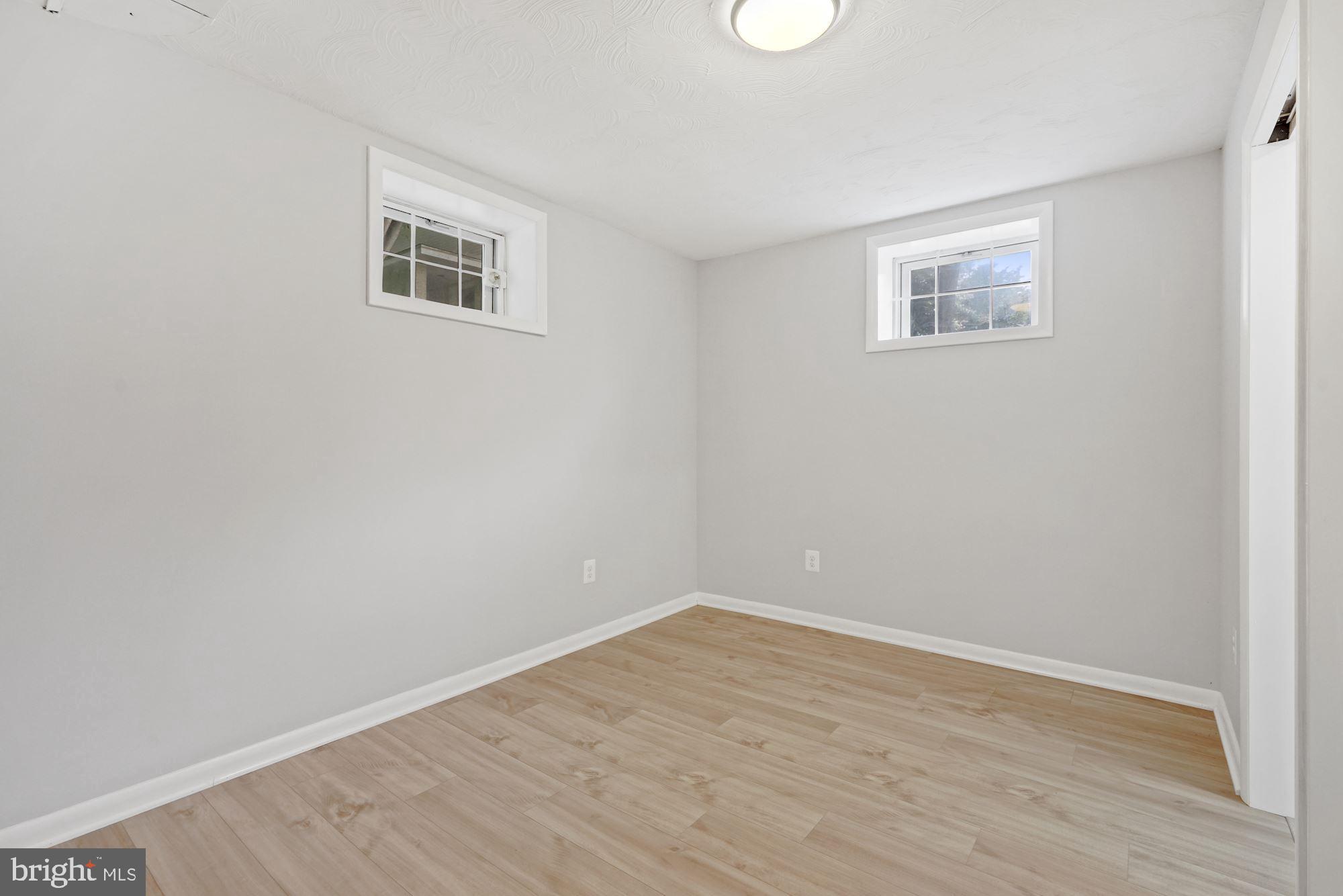 BETHESDA OVERLOOK - Residential Lease