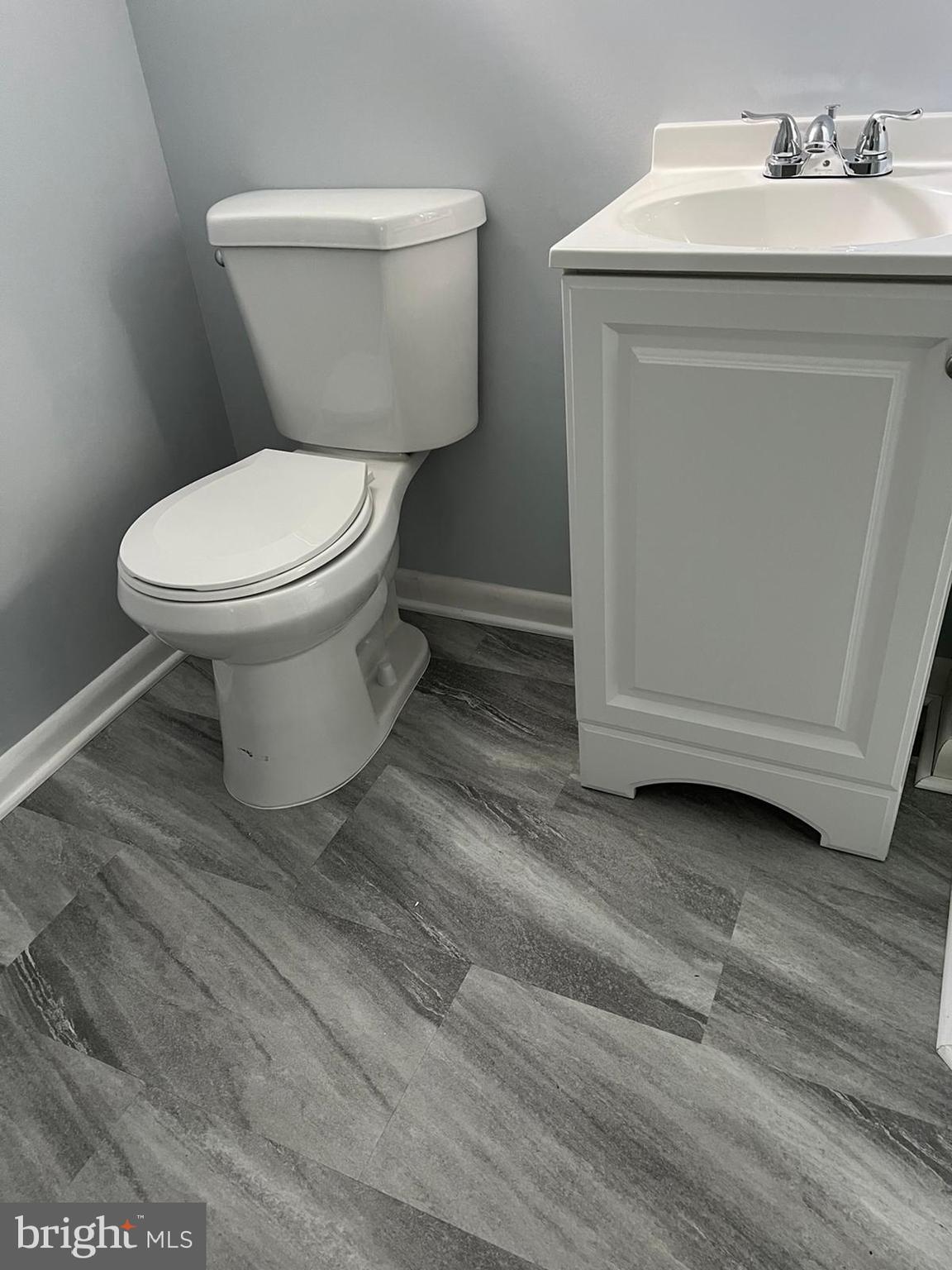 BETHESDA OVERLOOK - Residential Lease