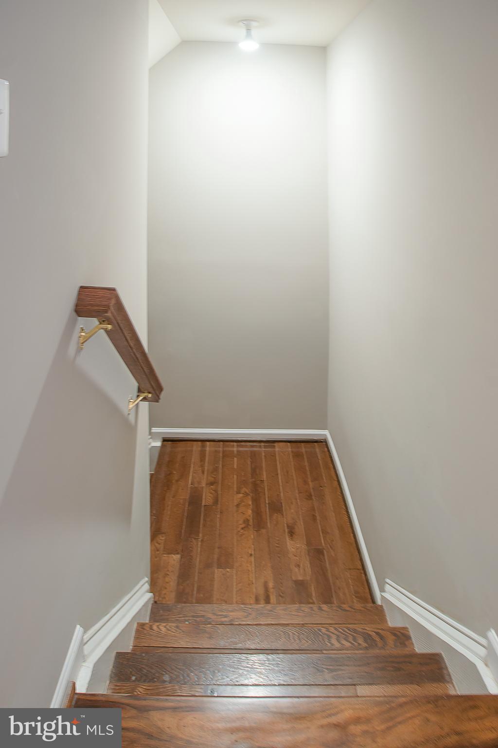 LOUDOUN VALLEY ESTATES - Residential