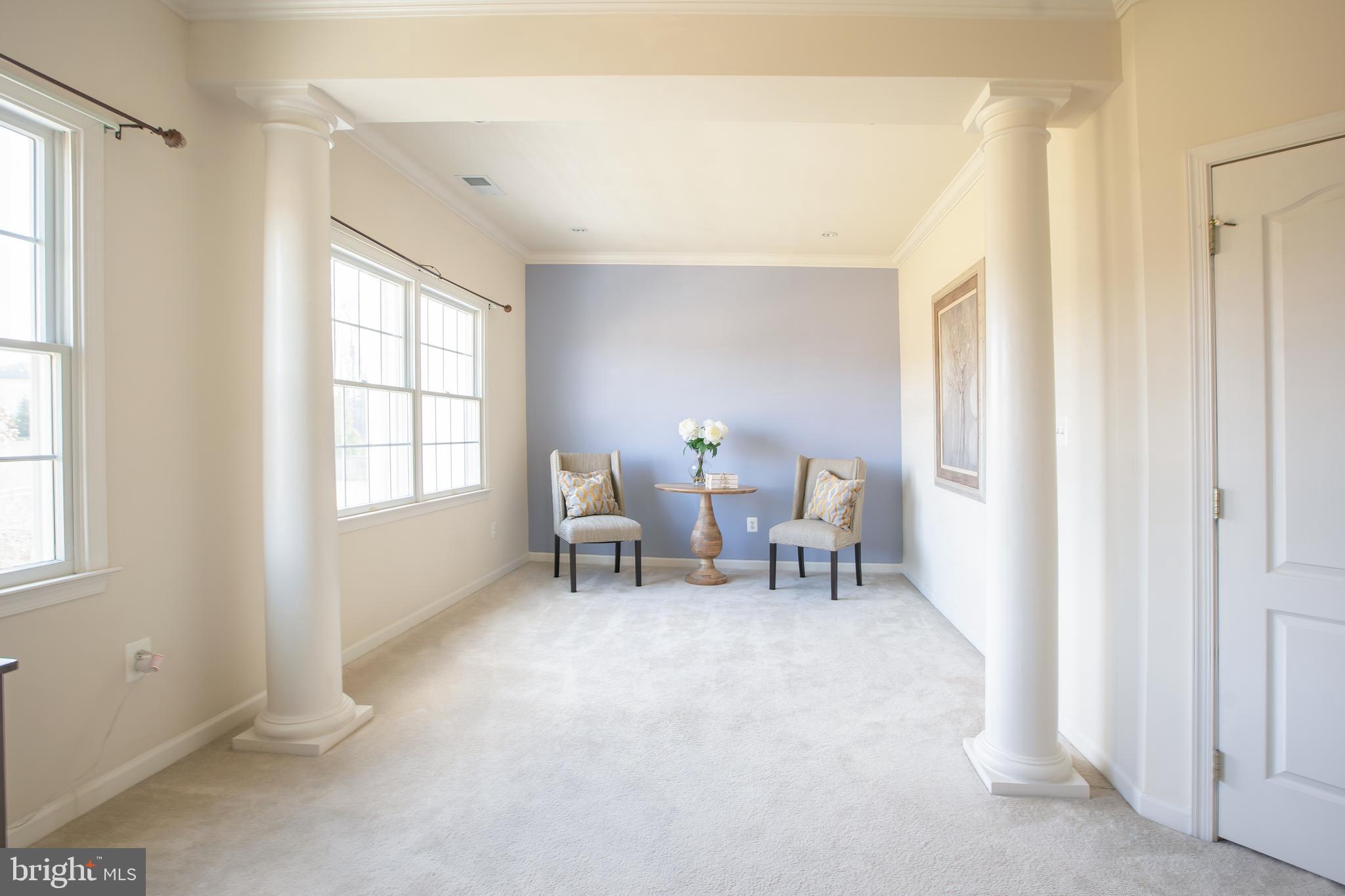 LOUDOUN VALLEY ESTATES - Residential