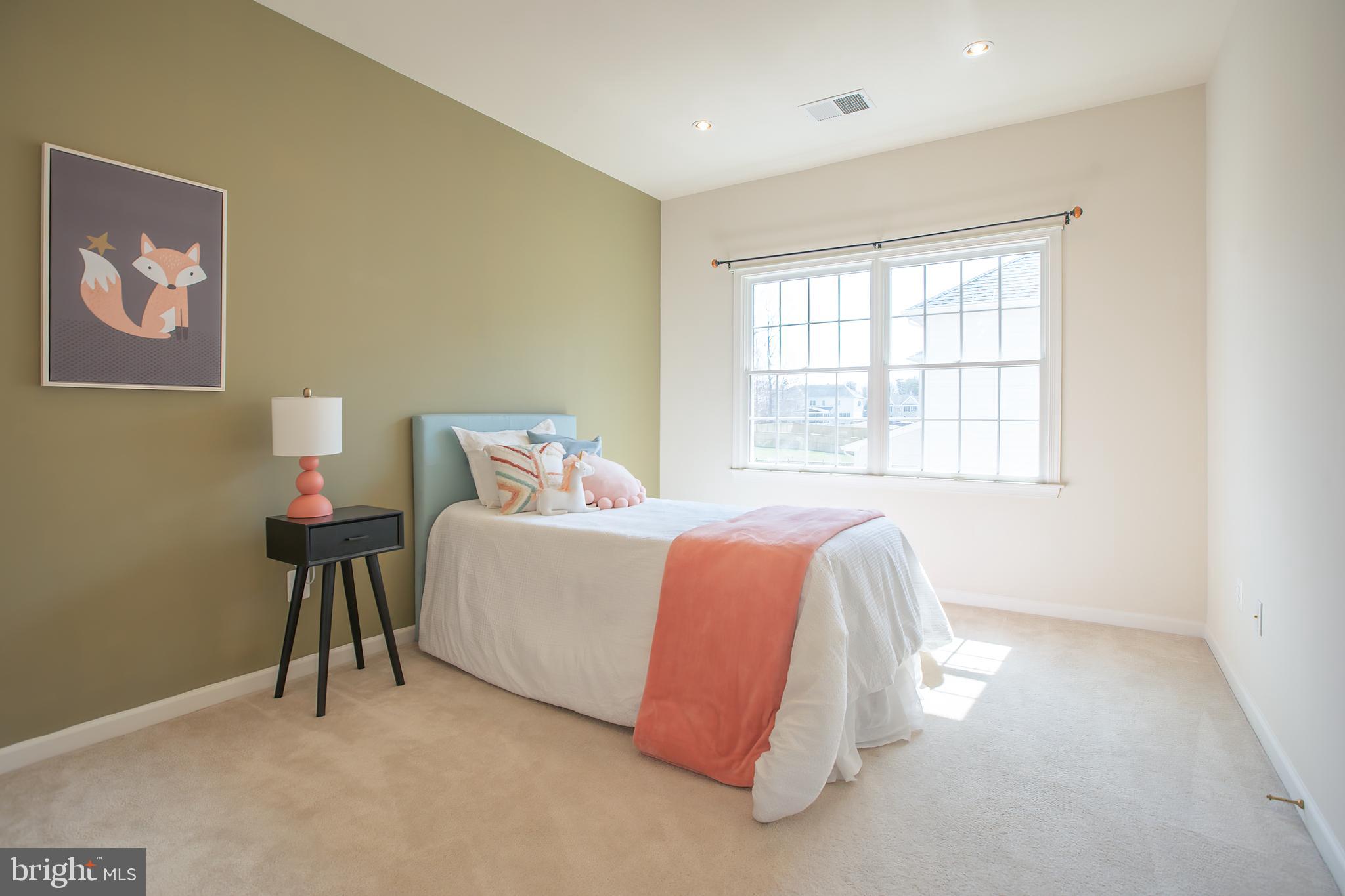 LOUDOUN VALLEY ESTATES - Residential