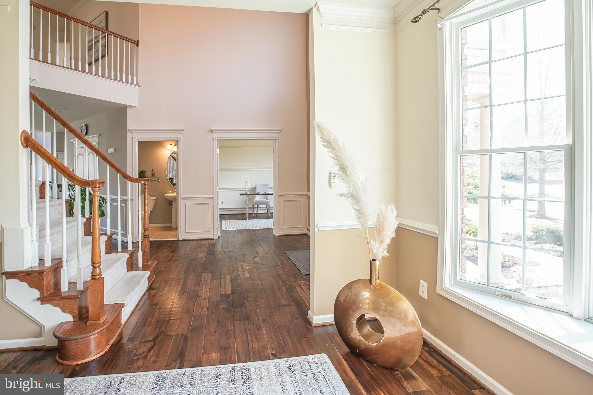 LOUDOUN VALLEY ESTATES - Residential