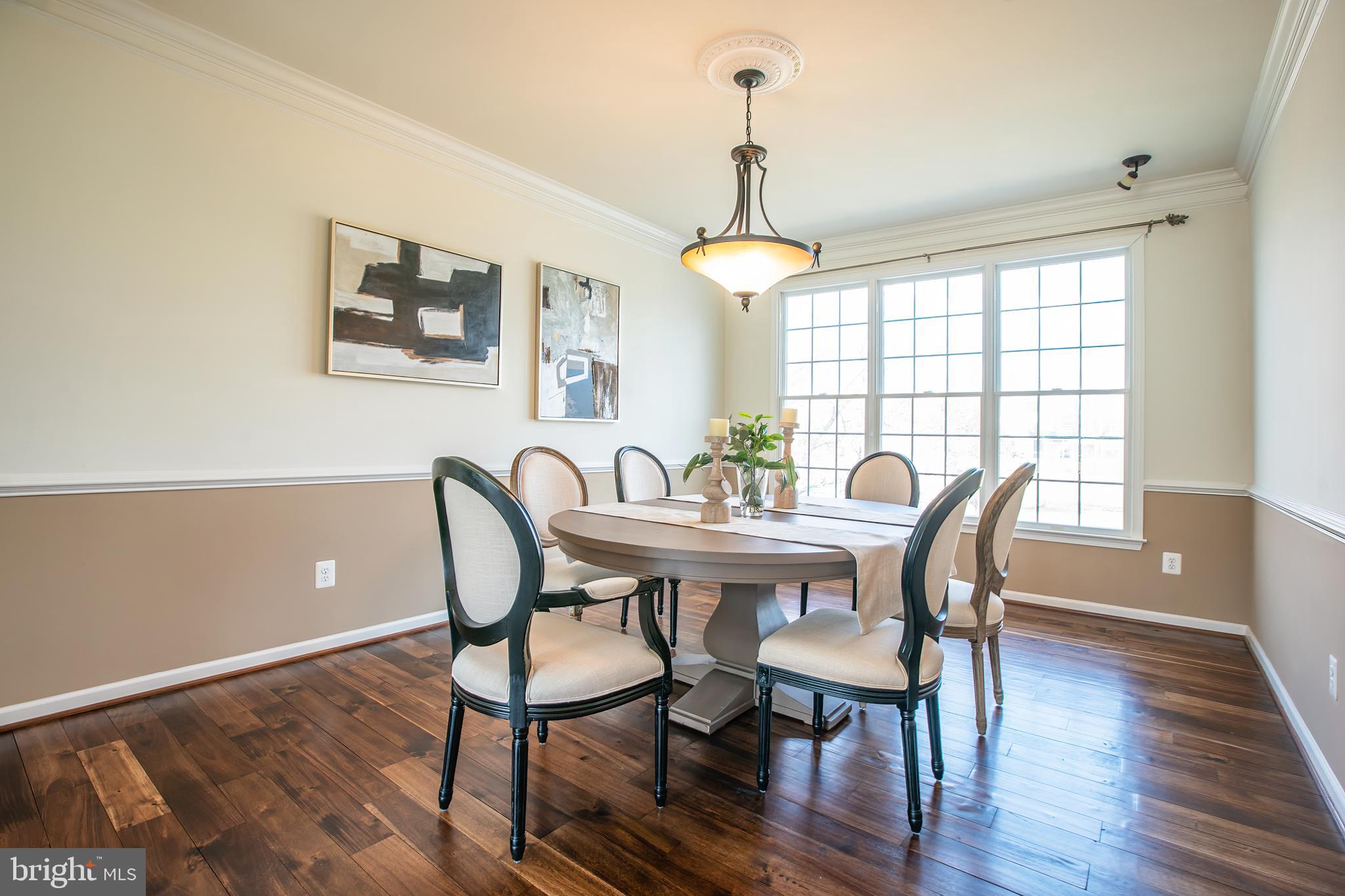 LOUDOUN VALLEY ESTATES - Residential