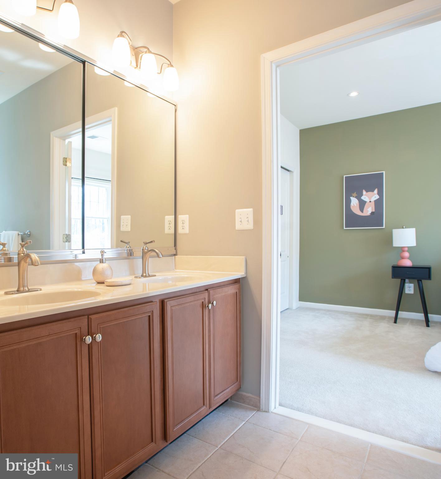 LOUDOUN VALLEY ESTATES - Residential