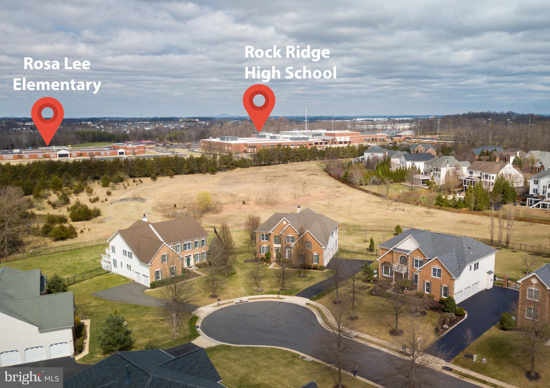 LOUDOUN VALLEY ESTATES - Residential