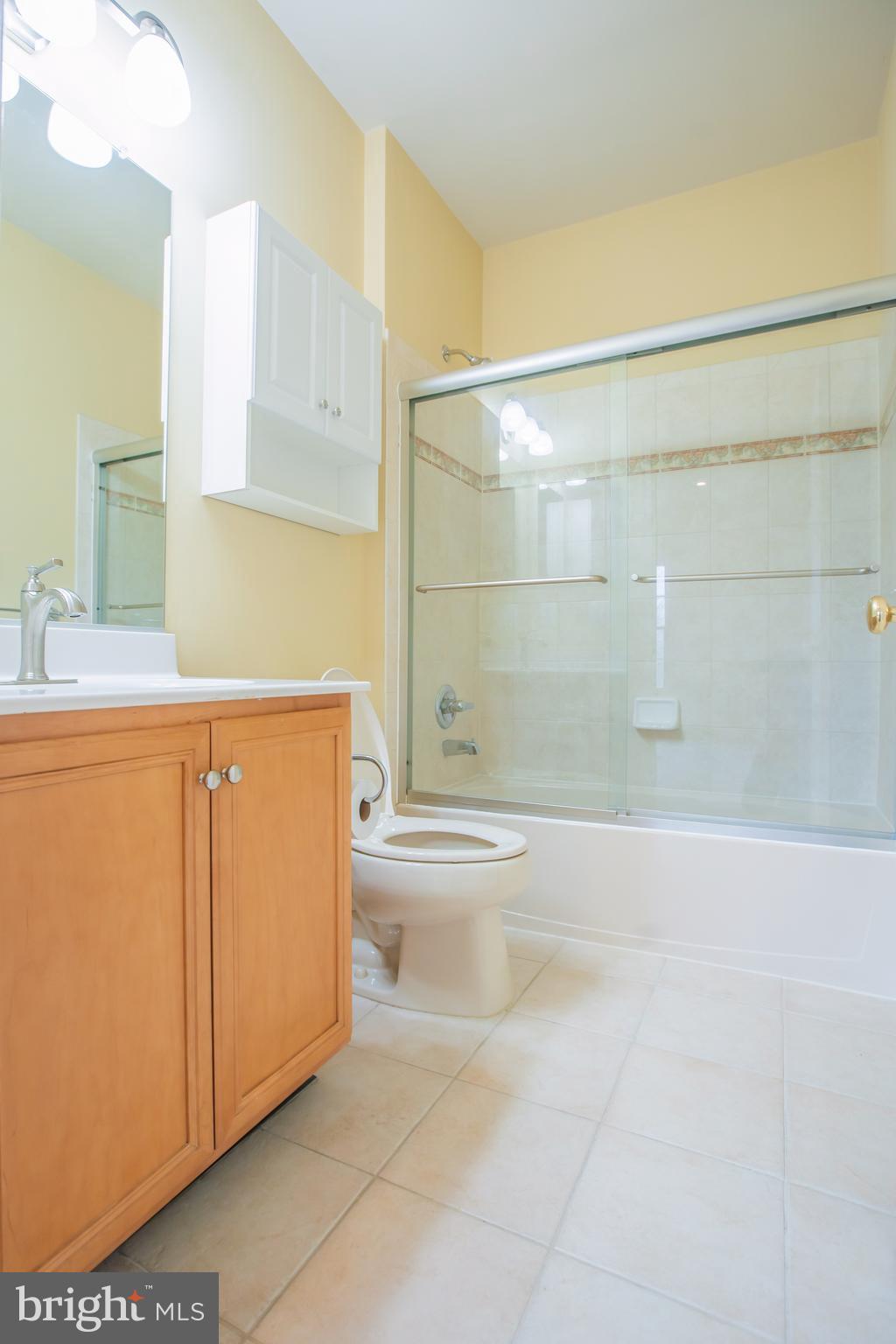 LOUDOUN VALLEY ESTATES - Residential