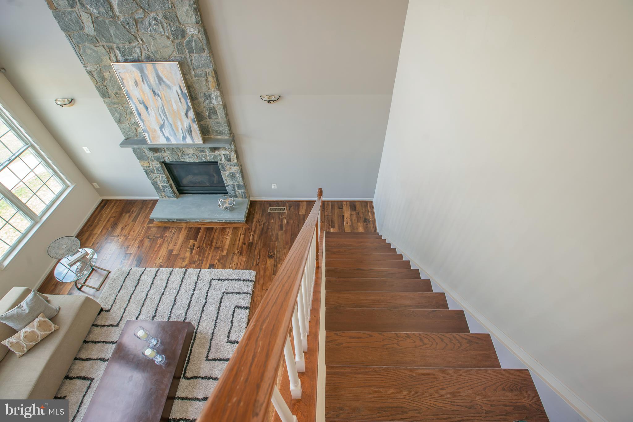 LOUDOUN VALLEY ESTATES - Residential