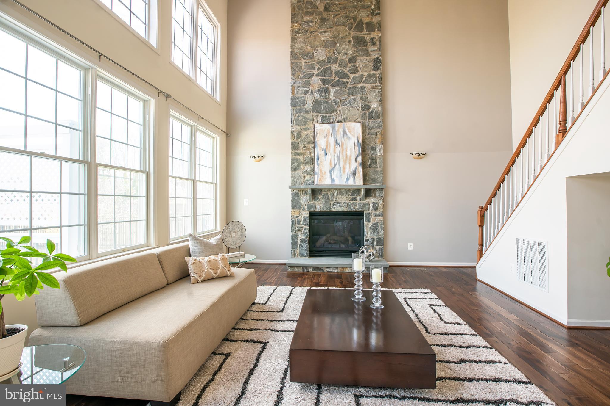 LOUDOUN VALLEY ESTATES - Residential