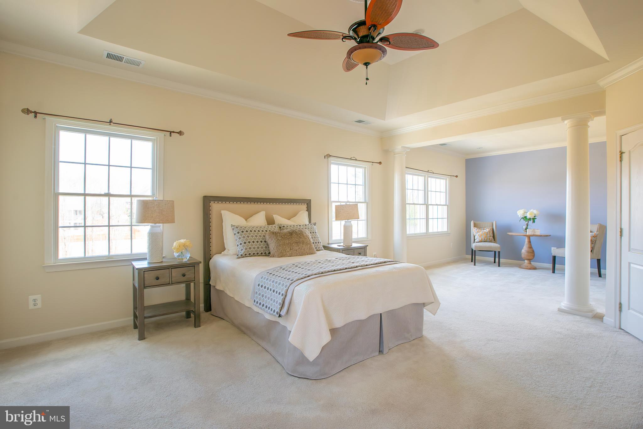 LOUDOUN VALLEY ESTATES - Residential