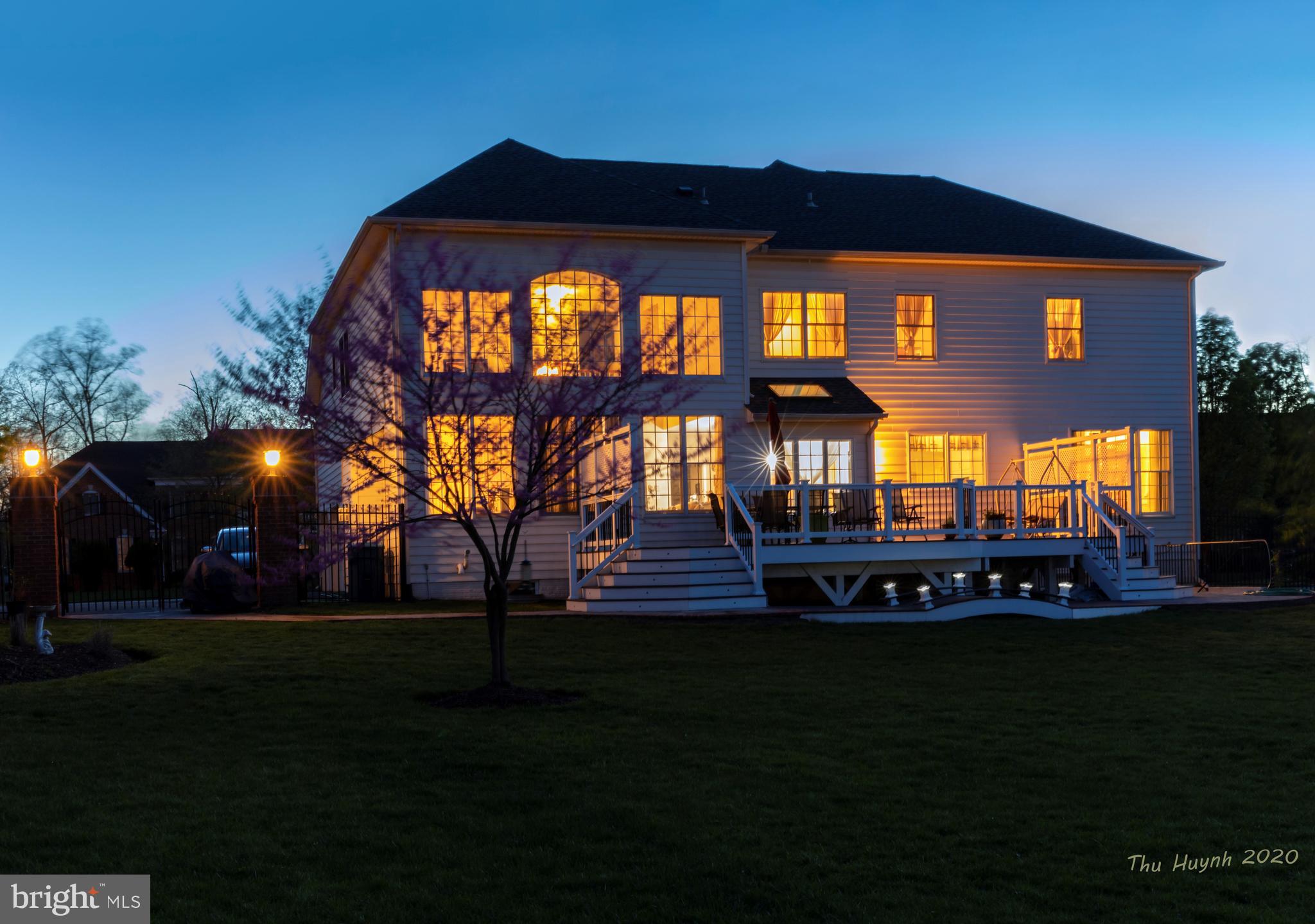 LOUDOUN VALLEY ESTATES - Residential