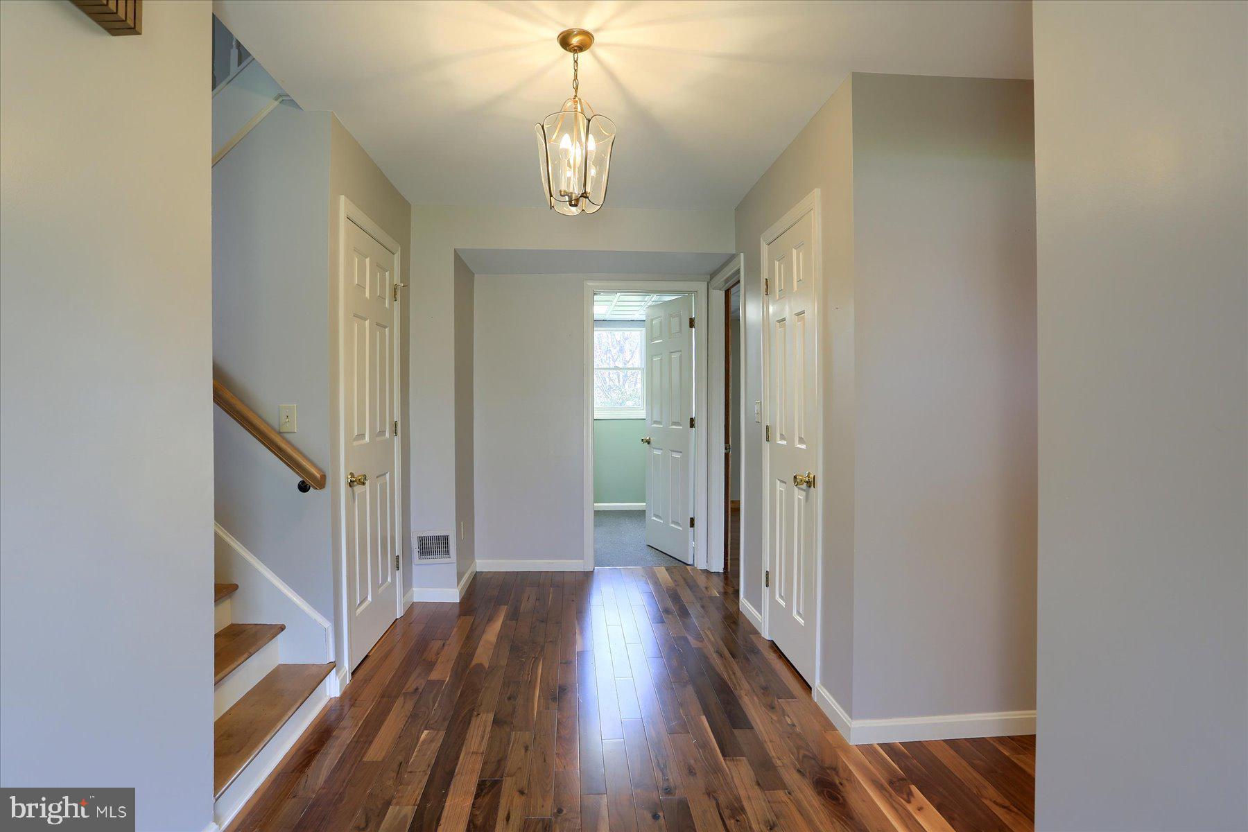 CHAPEL HILL - Residential